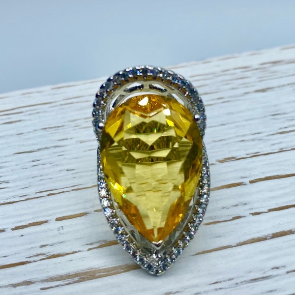 Citrine & Sterling Silver Ring 6 - Picture 3 of 7